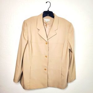 Amanda Smith tan 3 button blazer